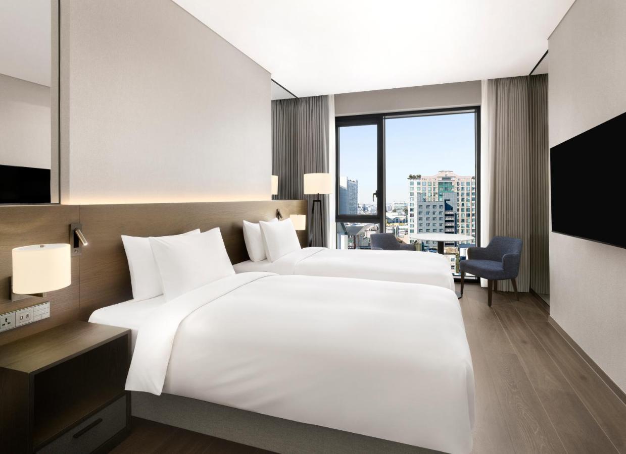 Four Points By Sheraton Suwon Exteriör bild