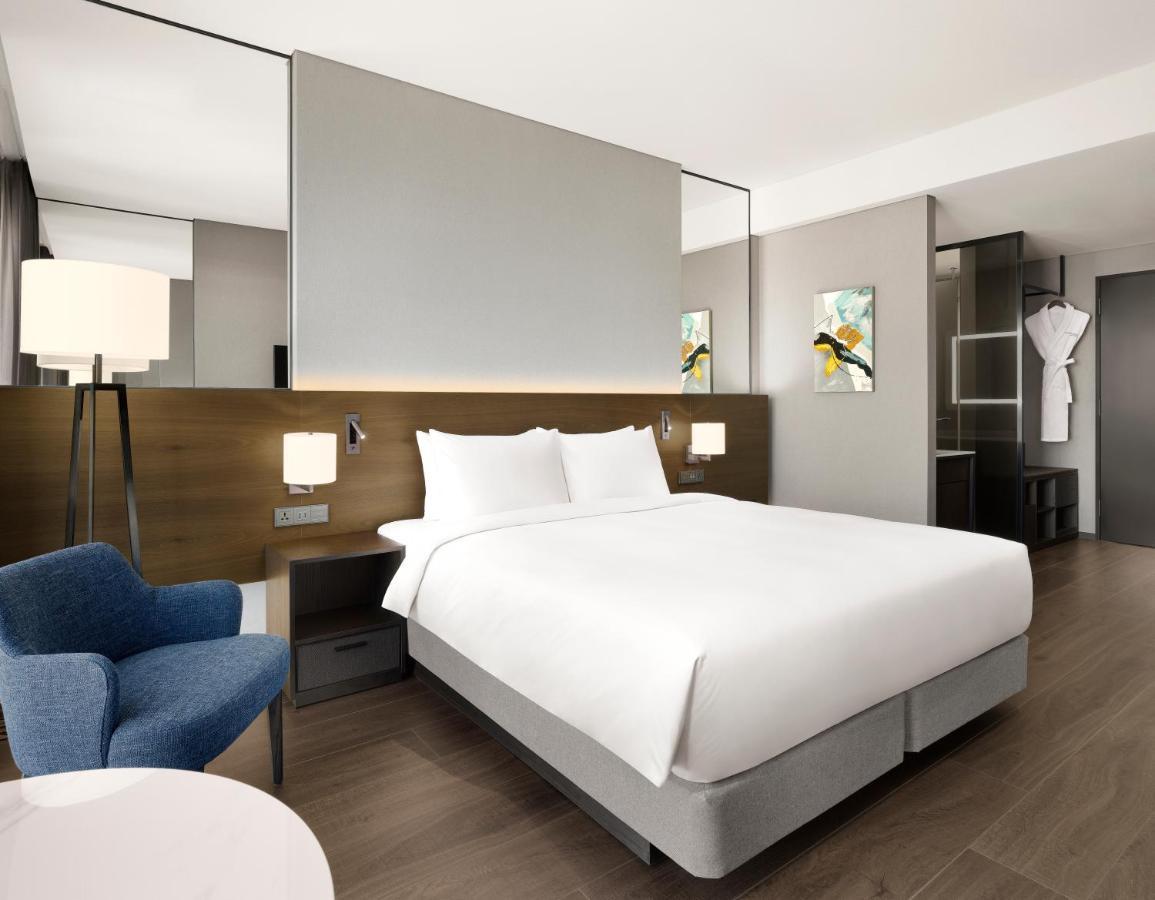 Four Points By Sheraton Suwon Exteriör bild