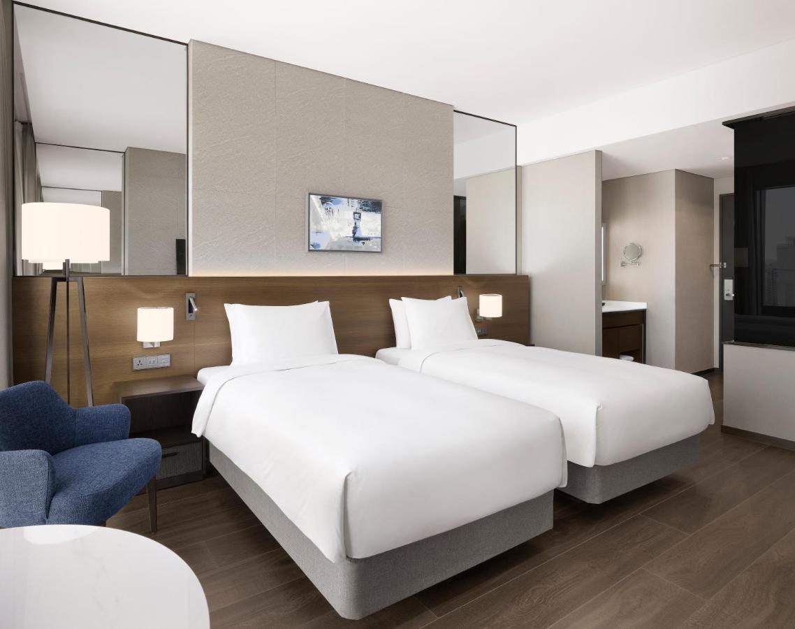 Four Points By Sheraton Suwon Exteriör bild