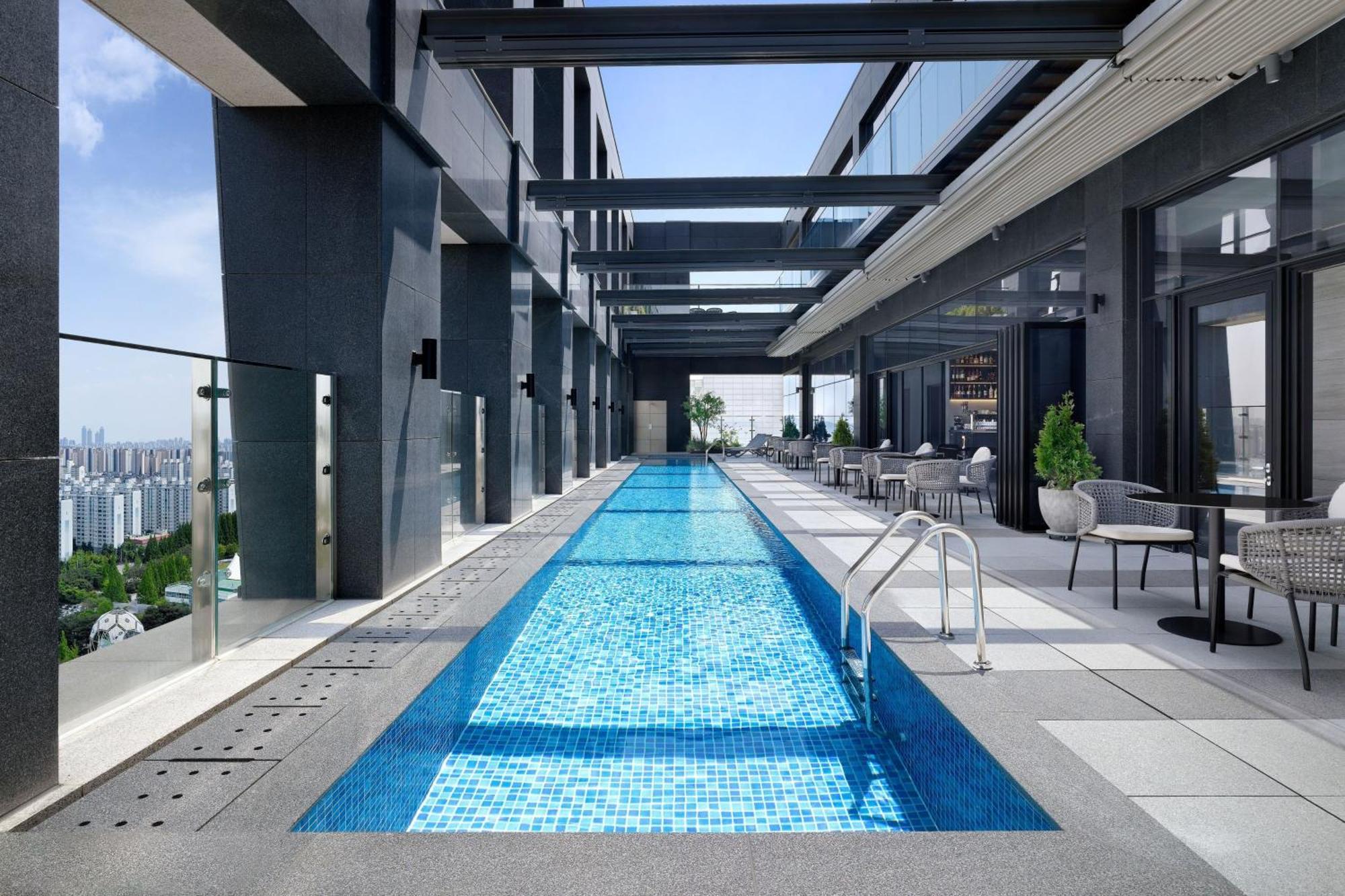 Four Points By Sheraton Suwon Exteriör bild