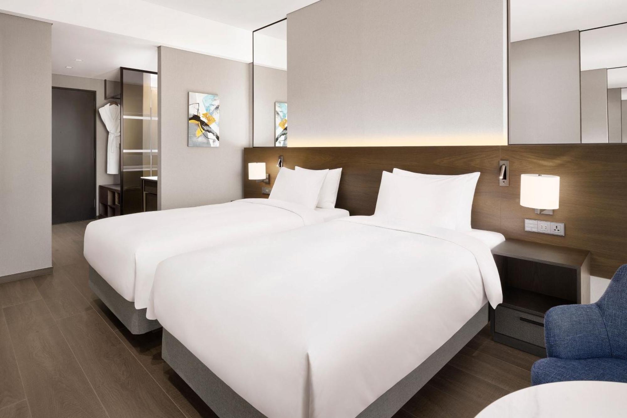 Four Points By Sheraton Suwon Exteriör bild