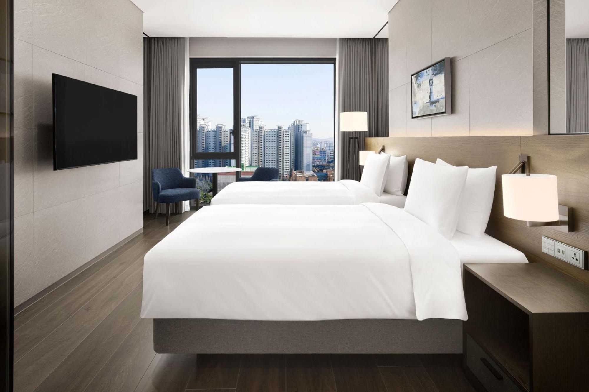 Four Points By Sheraton Suwon Exteriör bild