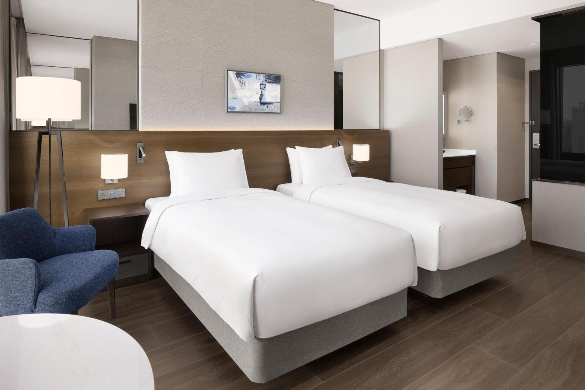Four Points By Sheraton Suwon Exteriör bild